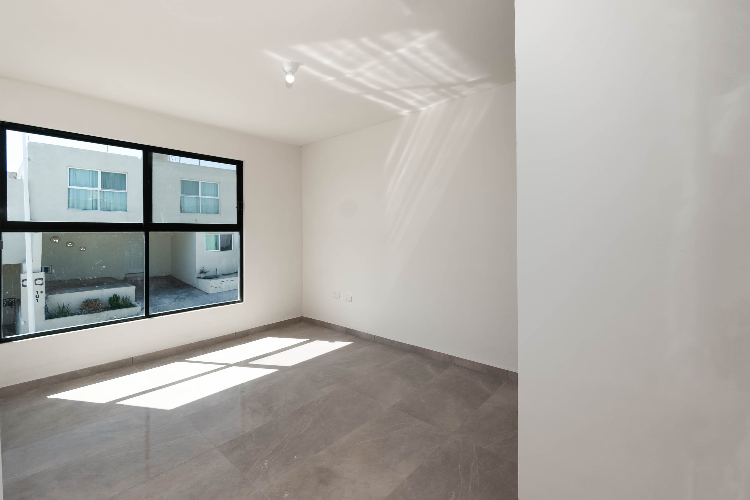 Cielo Vista home - Image 9